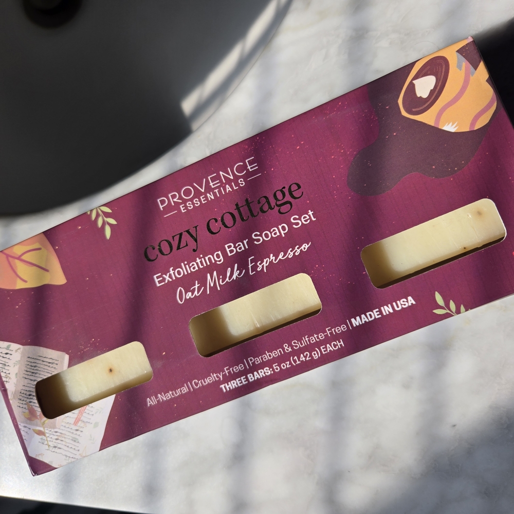 3/$15 🎁 Cozy Cottage Exfoliating Bar Soap Set - Oat Milk Espresso